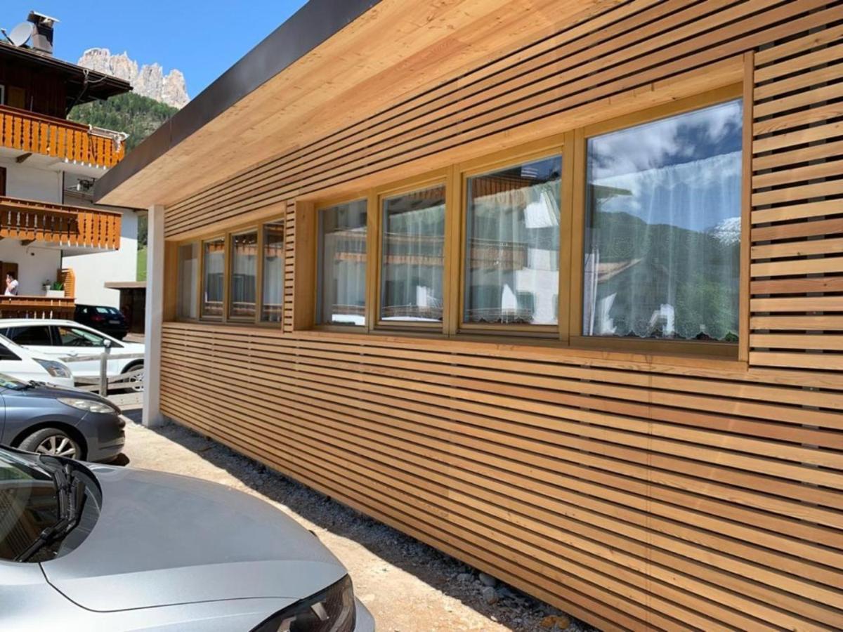 Ciasa De Rosa Apartment Pozza di Fassa Bagian luar foto